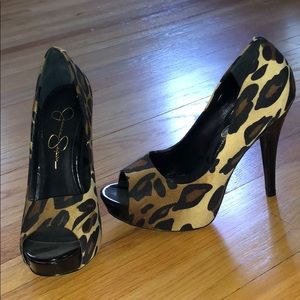 Jessica Simpson leopard heels